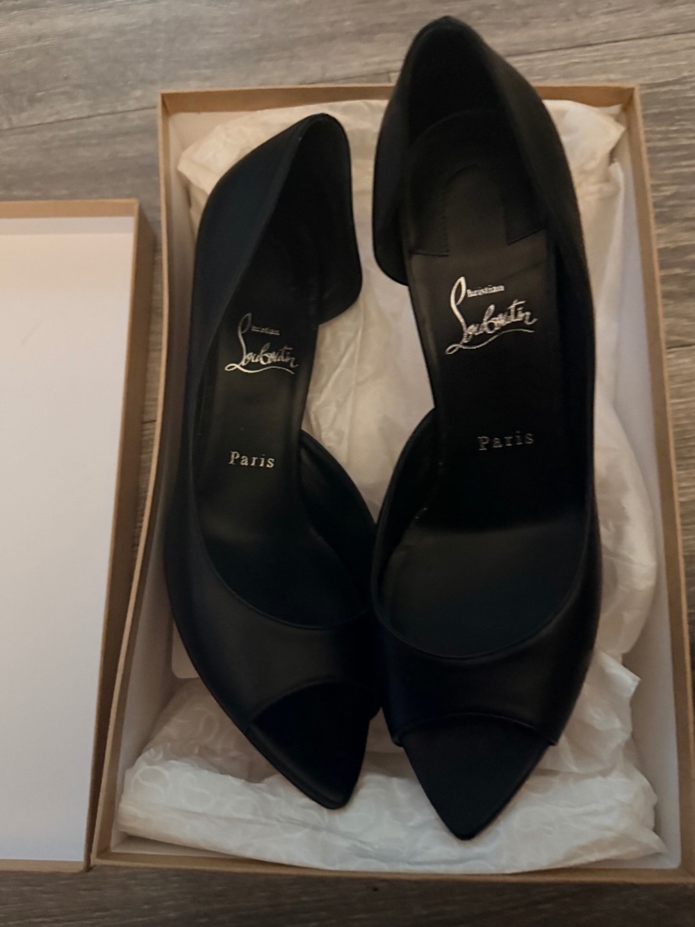 Christian Louboutin Open Apostropha 80 Leather Pumps